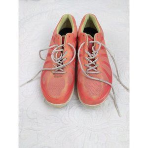 ECCO Biom Fjuel Racer Cross TrainerSize 38 US 7/ 7.5